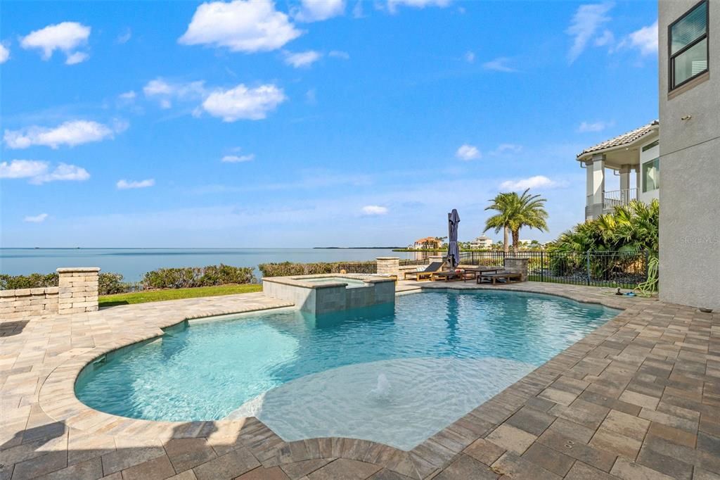 Exterior, Pool, Water