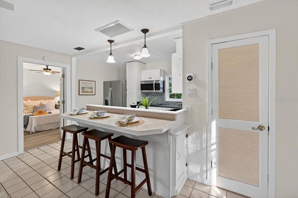 Bedroom, Interior, Kitchen, Pendant Lights, Tile Countertops, Wood Texture Flooring