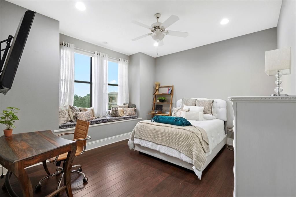 Bedroom, Home Office, Interior, Recessed Lighting, Wood Texture Flooring