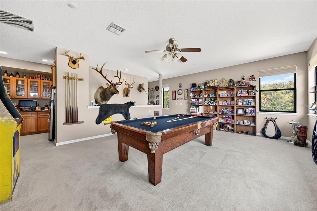Billiard Table, Game Room, Interior, Recessed Lighting