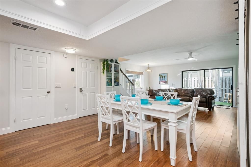 Dining room, Interior, Living room, Recessed Lighting, Wood Texture Flooring