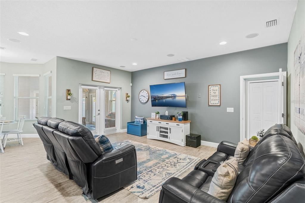 Interior, Living room, Recessed Lighting, Wood Texture Flooring