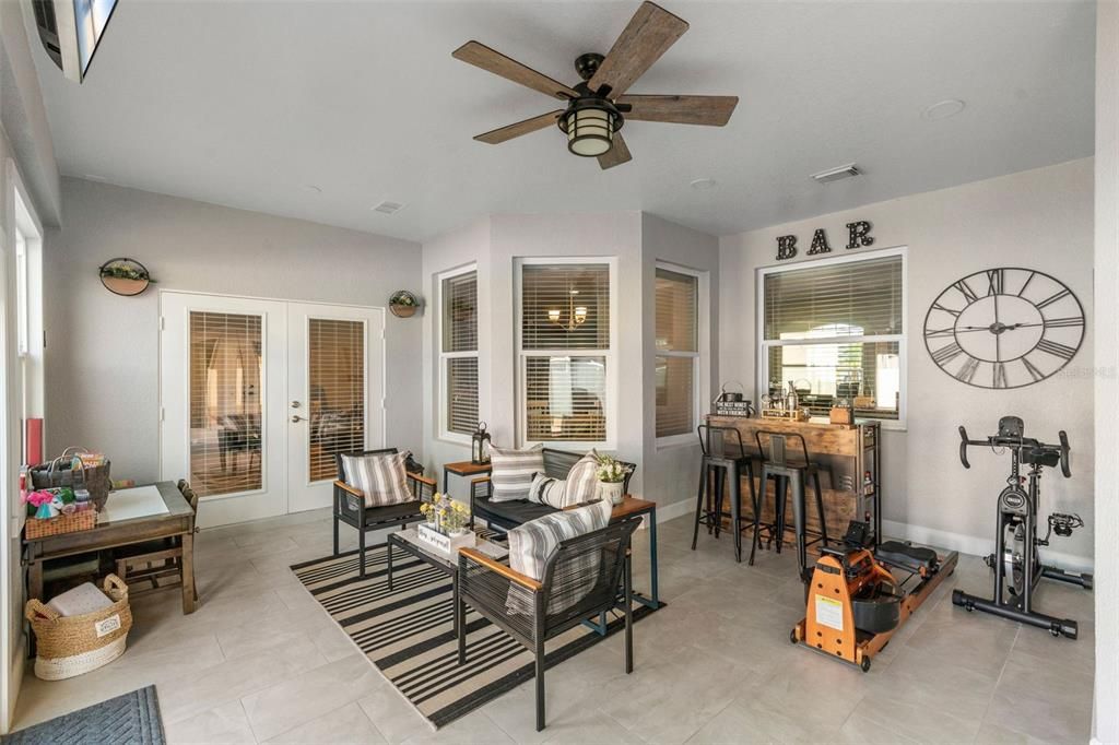 Fitness Equipment, Interior, Living room