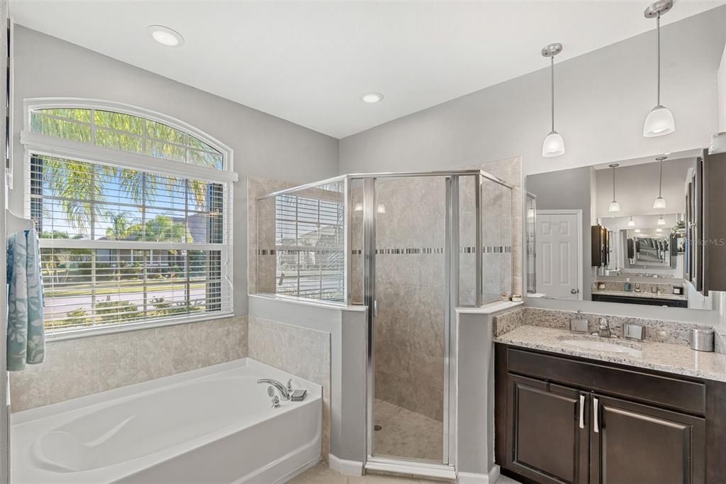 Bathroom, Glass Shower, Interior, Pendant Lights, Recessed Lighting