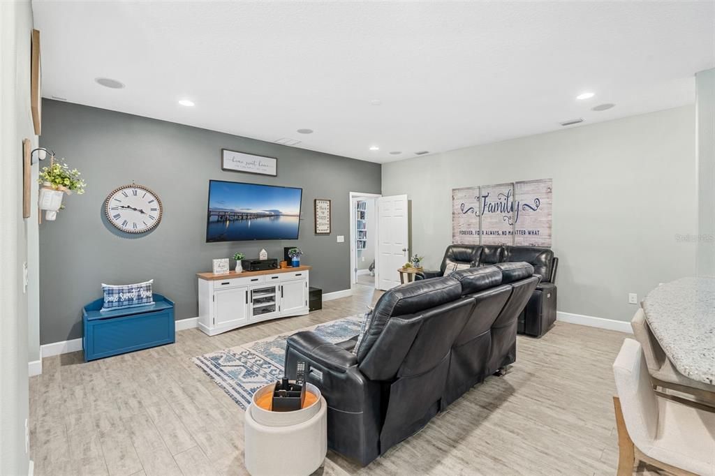 Interior, Living room, Recessed Lighting, Wood Texture Flooring