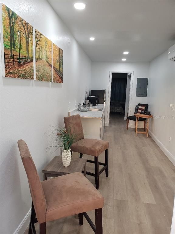 Home Office, Interior, Recessed Lighting, Wood Texture Flooring