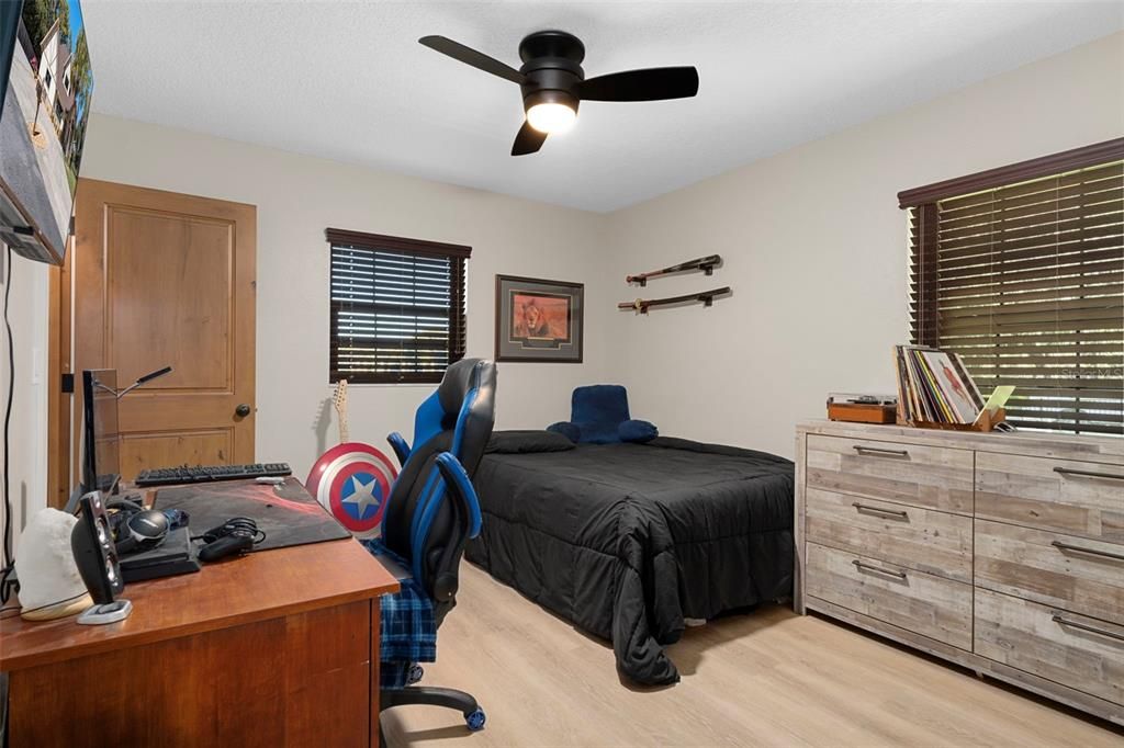 Bedroom, Home Office, Interior, Wood Texture Flooring