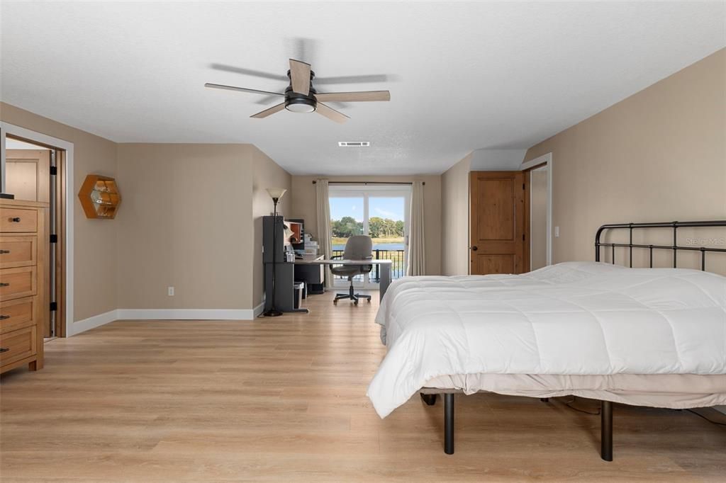 Bedroom, Home Office, Interior, Wood Texture Flooring