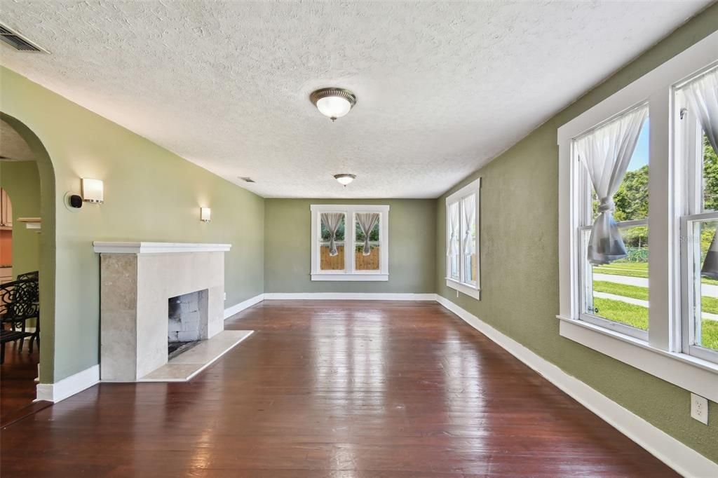 DE Listing image placeholder