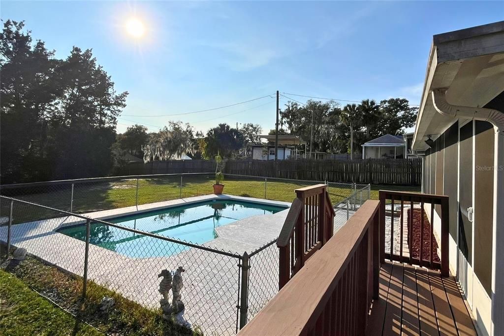 Exterior, Pool, Tennis Courts