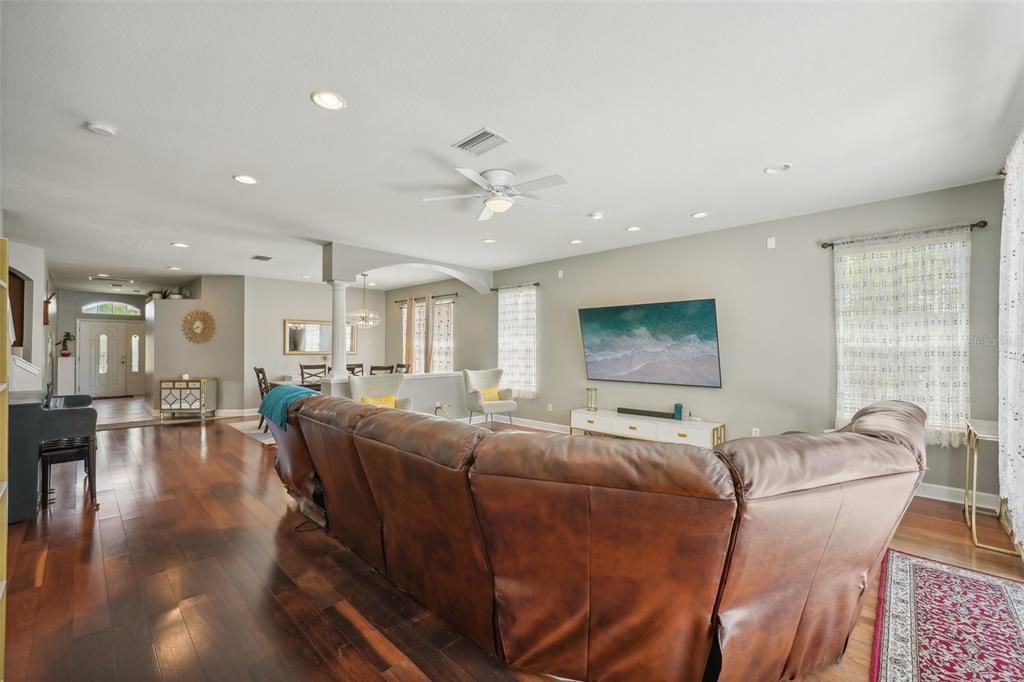Dining room, Interior, Living room, Recessed Lighting, Wood Texture Flooring