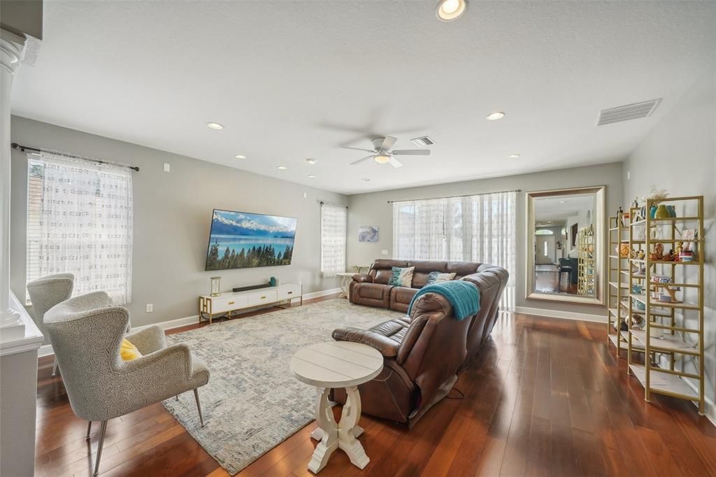 Interior, Living room, Recessed Lighting, Wood Texture Flooring