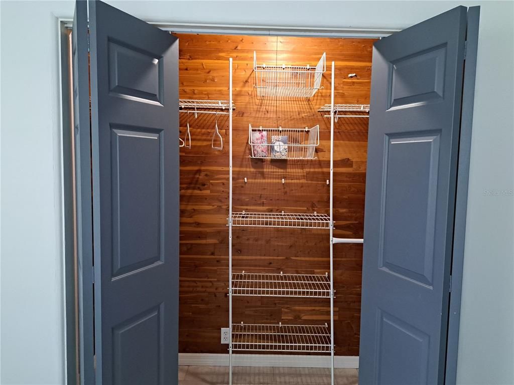 Interior, Wooden Walls