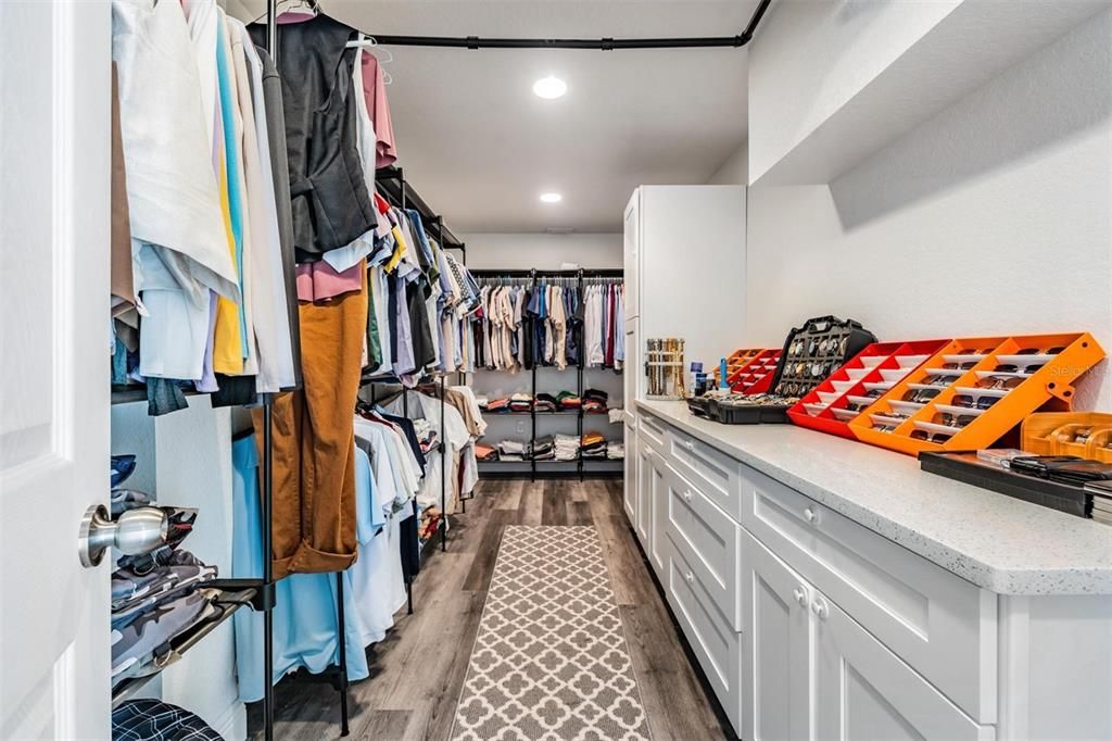 Interior, Recessed Lighting, Walk-in Closets, Wood Texture Flooring