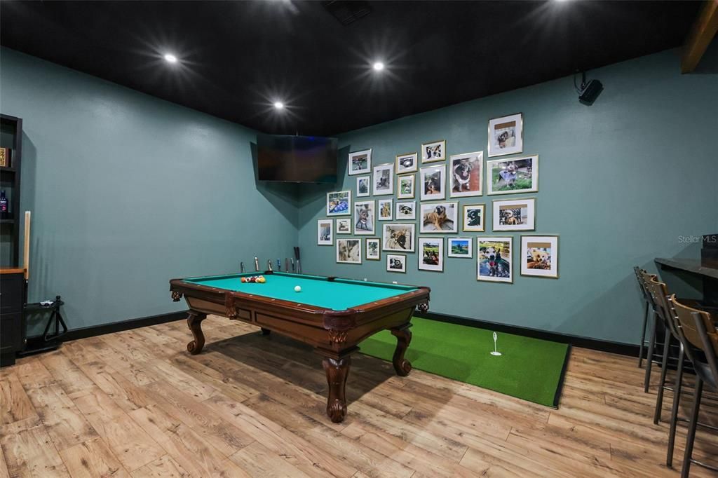 Billiard Table, Game Room, Interior, Recessed Lighting, Wood Texture Flooring