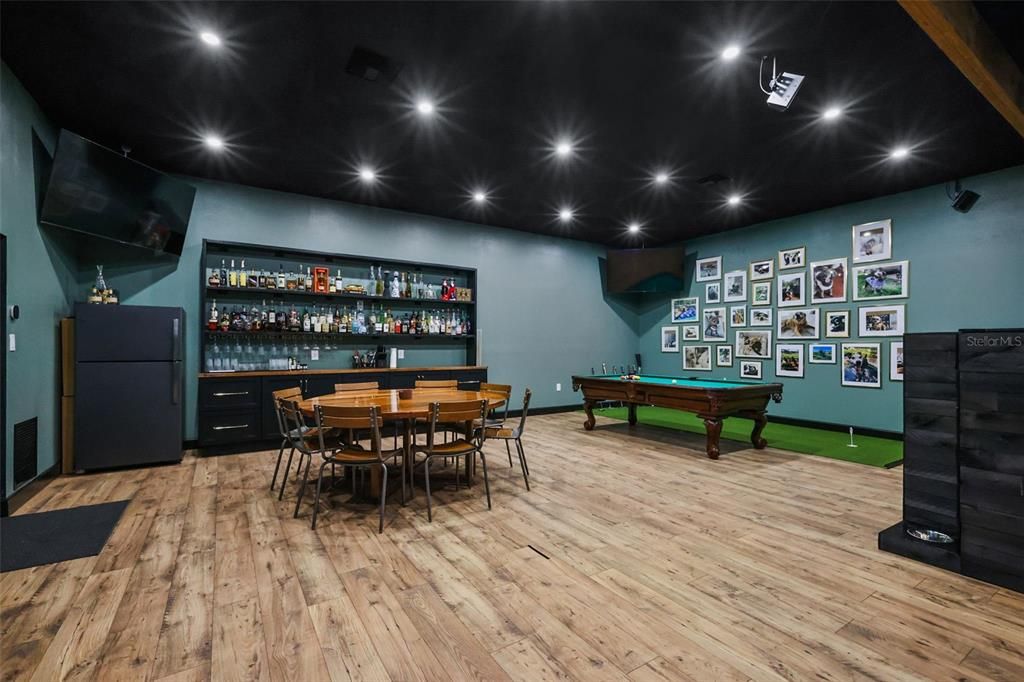 Billiard Table, Dining room, Game Room, Interior, Recessed Lighting, Wood Texture Flooring