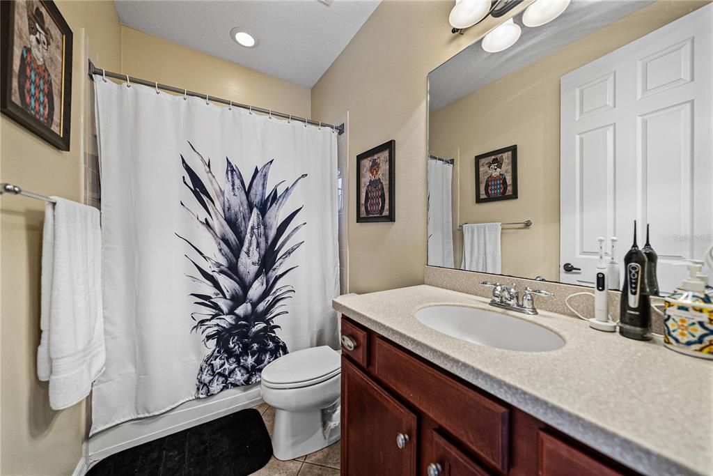 Bathroom, Interior, Recessed Lighting