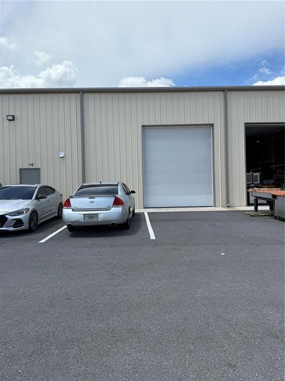 Detached Garage, Exterior