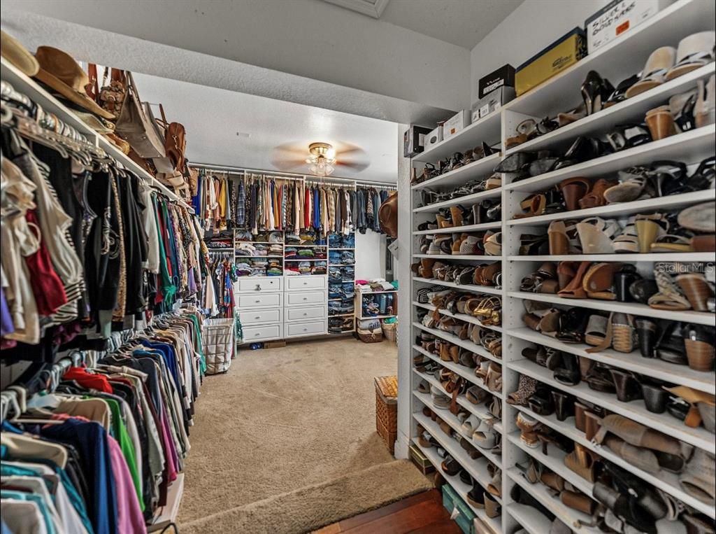 Interior, Walk-in Closets