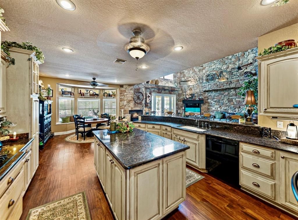 Dining room, Interior, Kitchen, Recessed Lighting, Stone Walls, Wood Texture Flooring