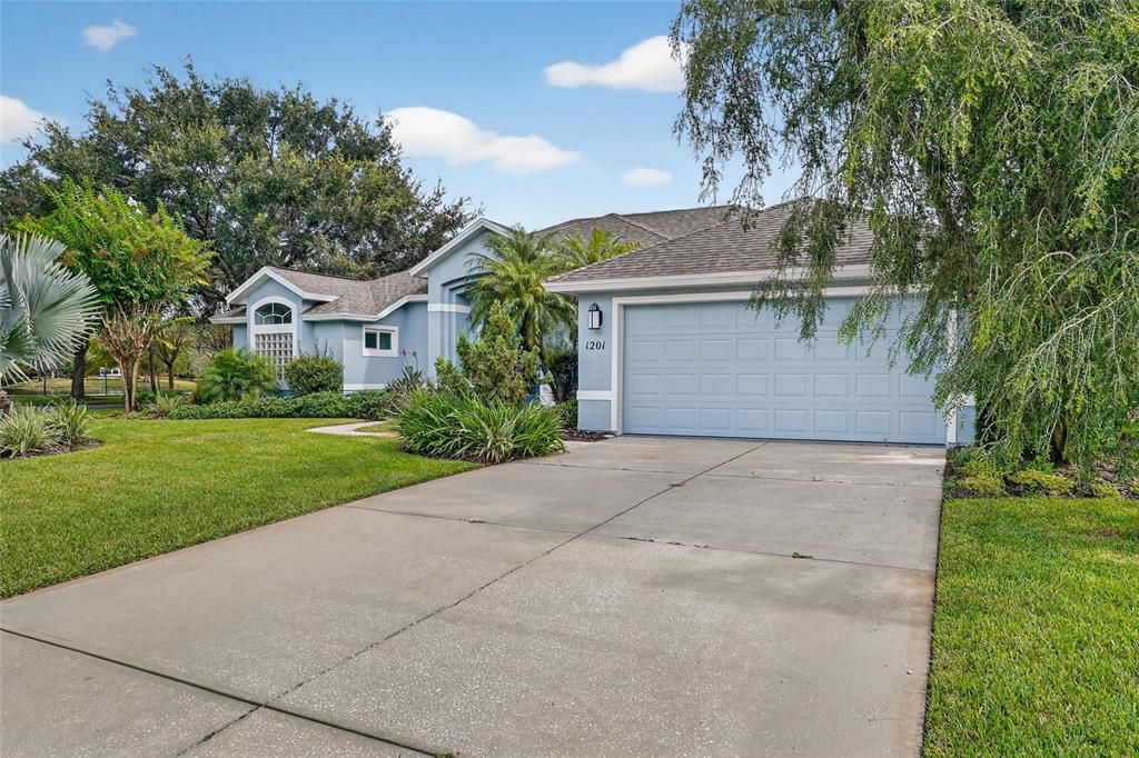 Attached, Backyard, Exterior, Facade, Ranch