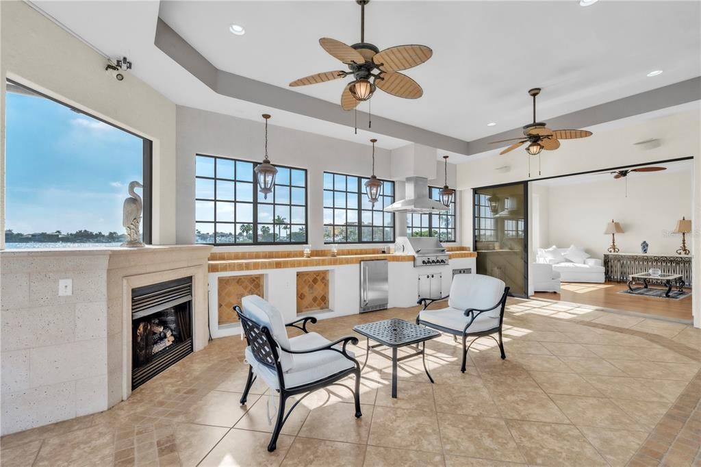 Fireplace, Interior, Kitchen, Living room, Pendant Lights, Recessed Lighting, Water