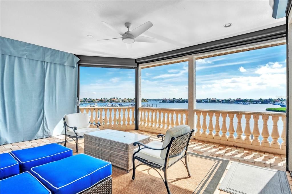 Interior, Recessed Lighting, Sun Room, Water