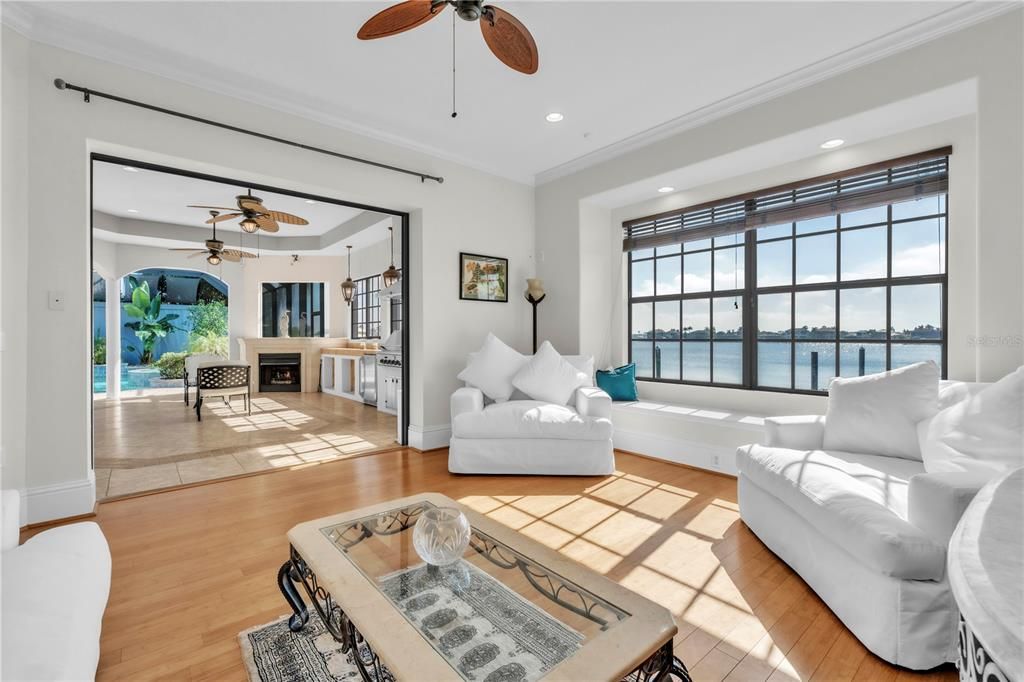 Interior, Living room, Recessed Lighting, Water, Wood Texture Flooring