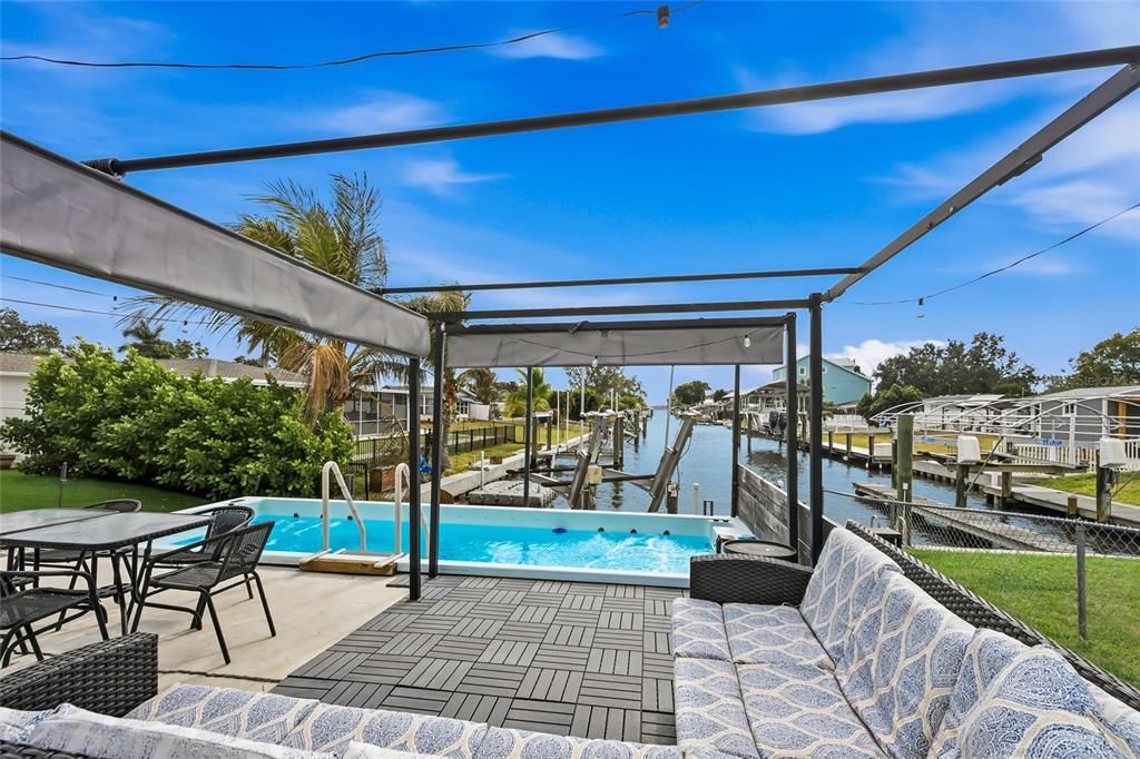 Exterior, Pool, Water