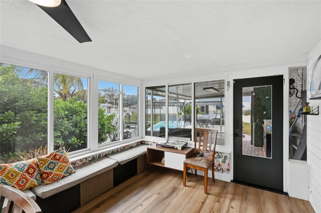 Home Office, Interior, Sun Room, Wood Texture Flooring