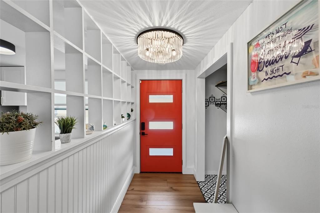 Chandelier, Interior, Wood Texture Flooring