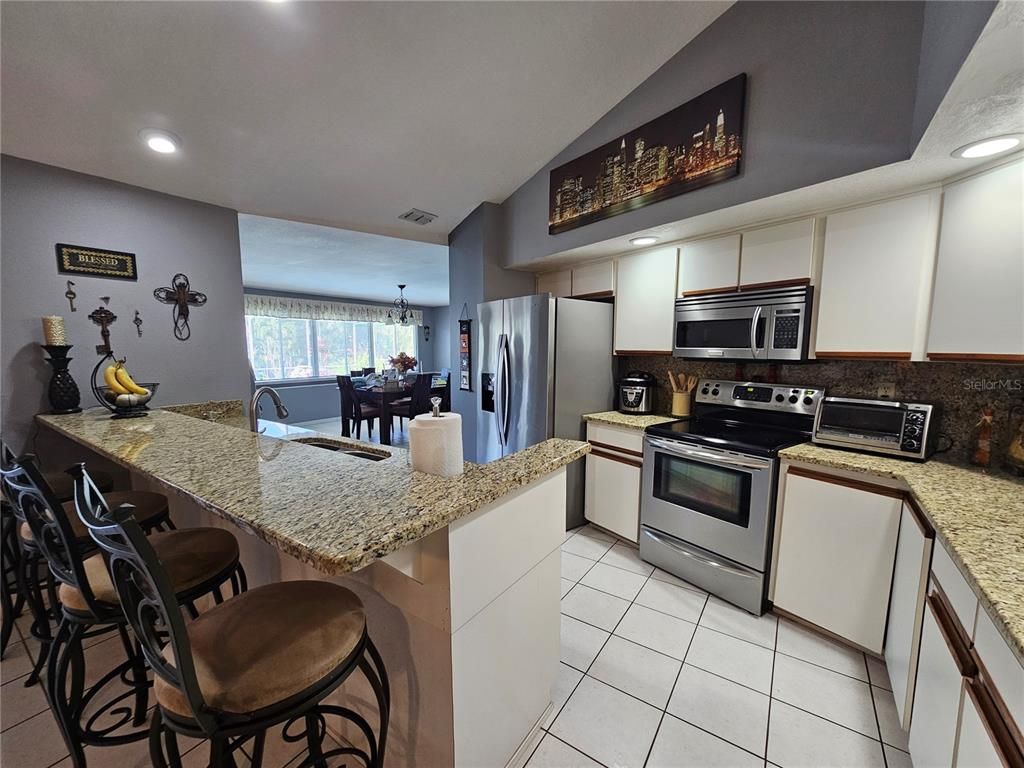 Dining room, Interior, Kitchen, Recessed Lighting, Stainless Steel Appliances