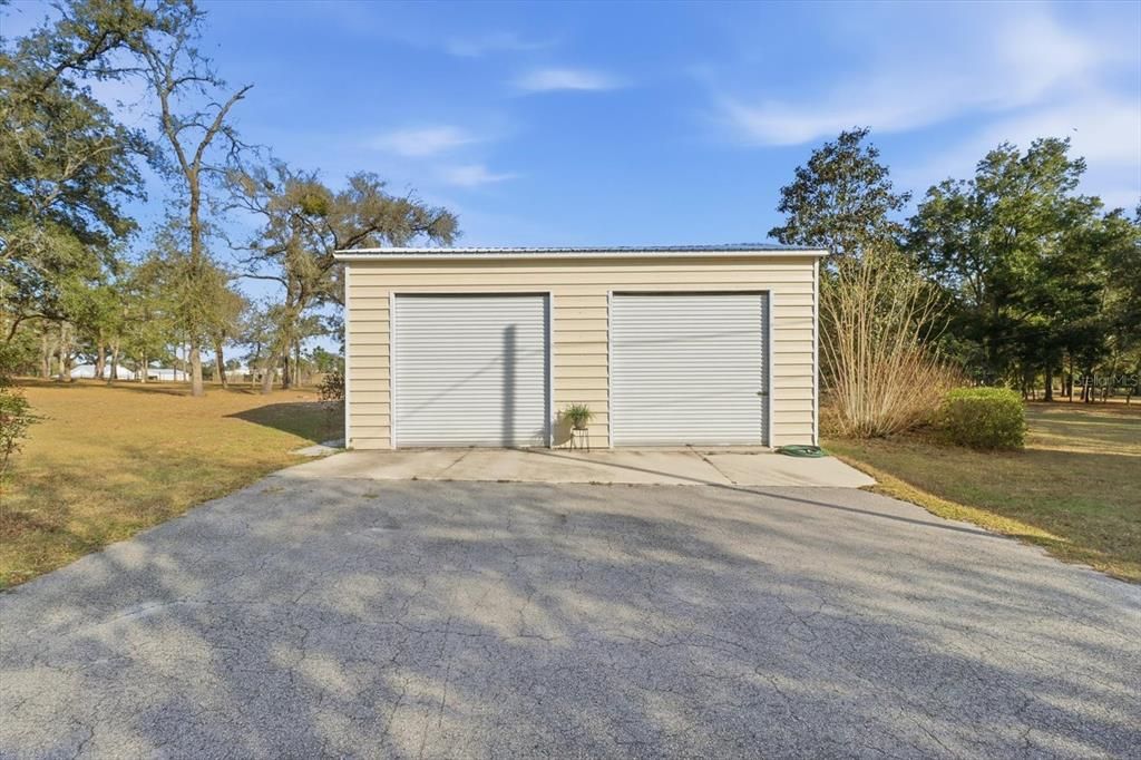 Backyard, Detached Garage, Exterior