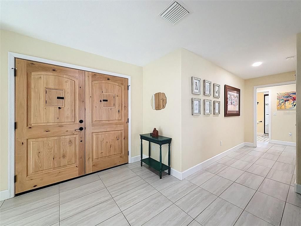 Interior, Recessed Lighting