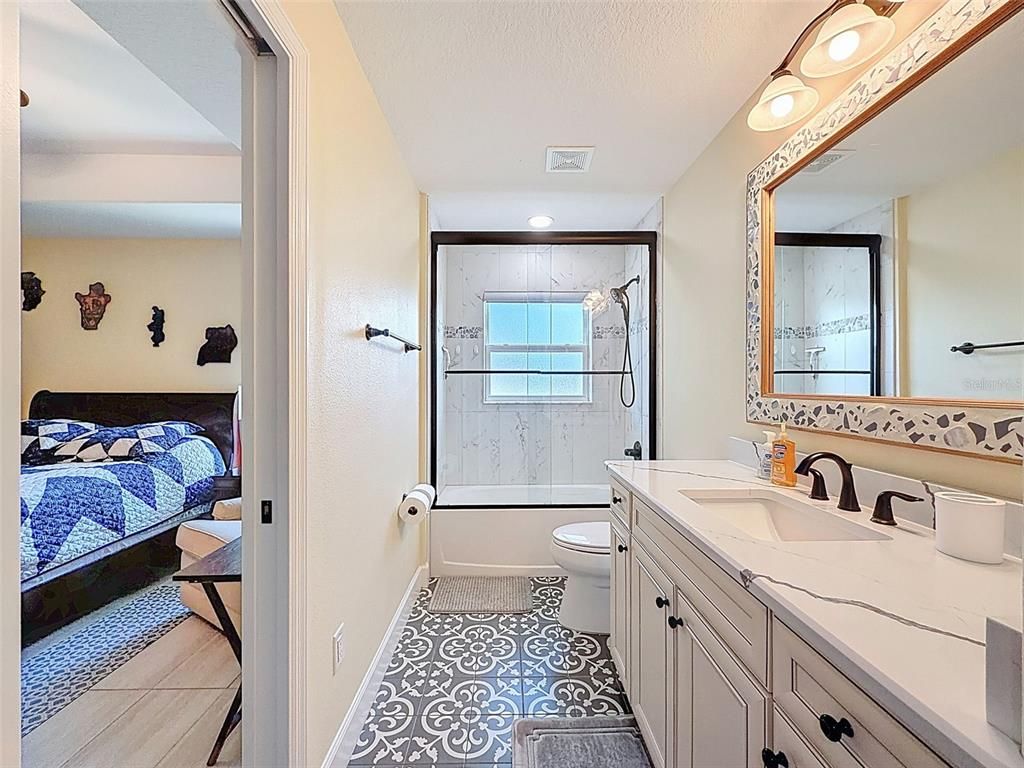 Bathroom, Bedroom, Dual Sink Vanities, Interior