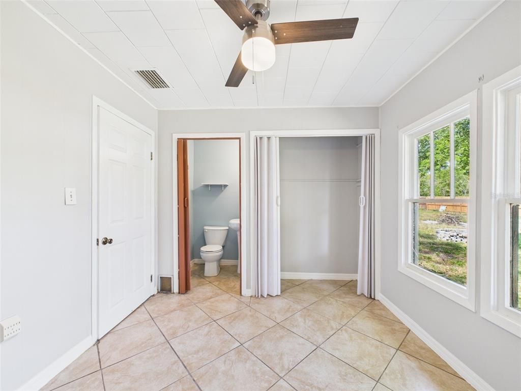 Bathroom, Empty room, Interior
