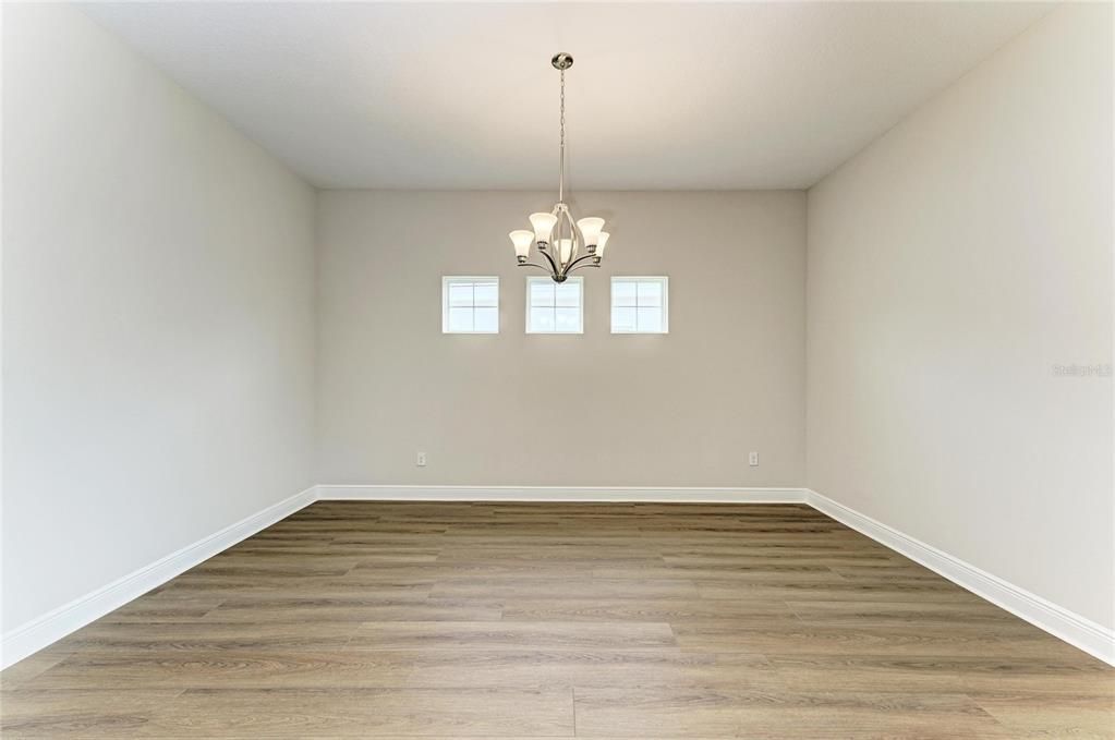 Chandelier, Empty room, Interior, Wood Texture Flooring