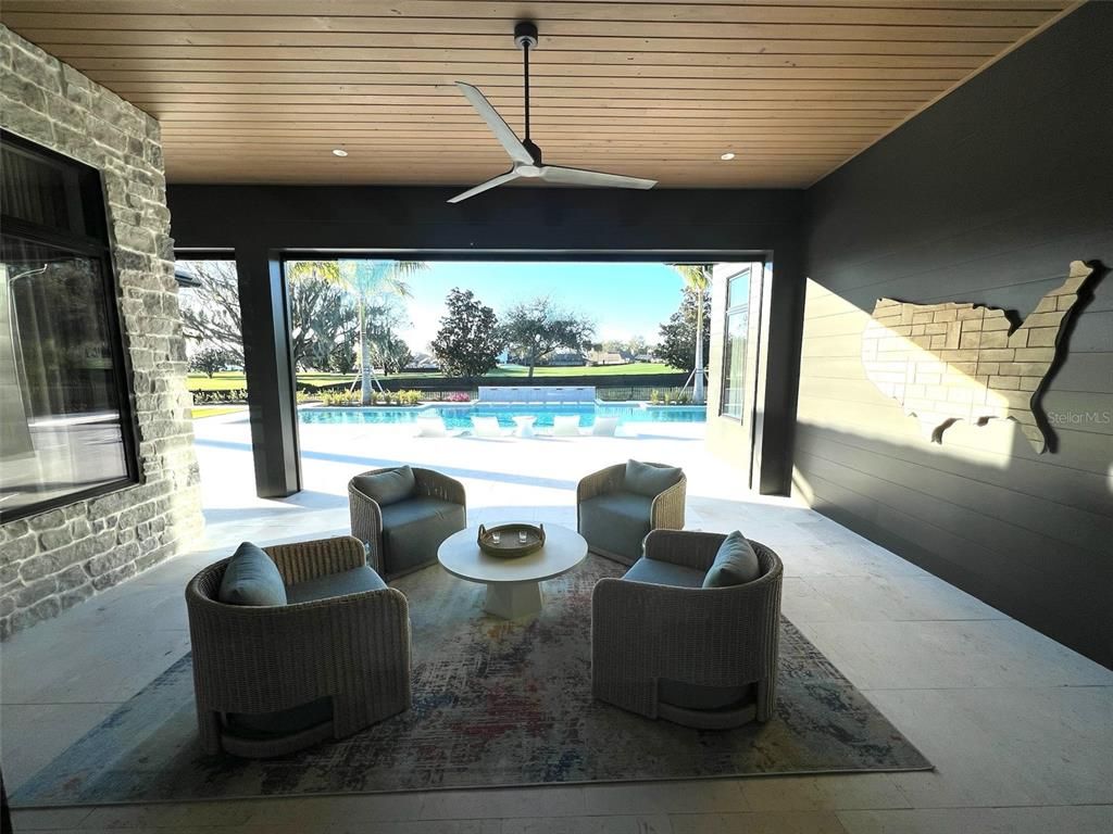 Exterior, Pool, Recessed Lighting