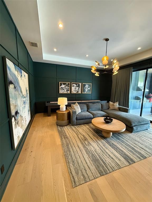 Interior, Living room, Pendant Lights, Recessed Lighting, Wood Texture Flooring