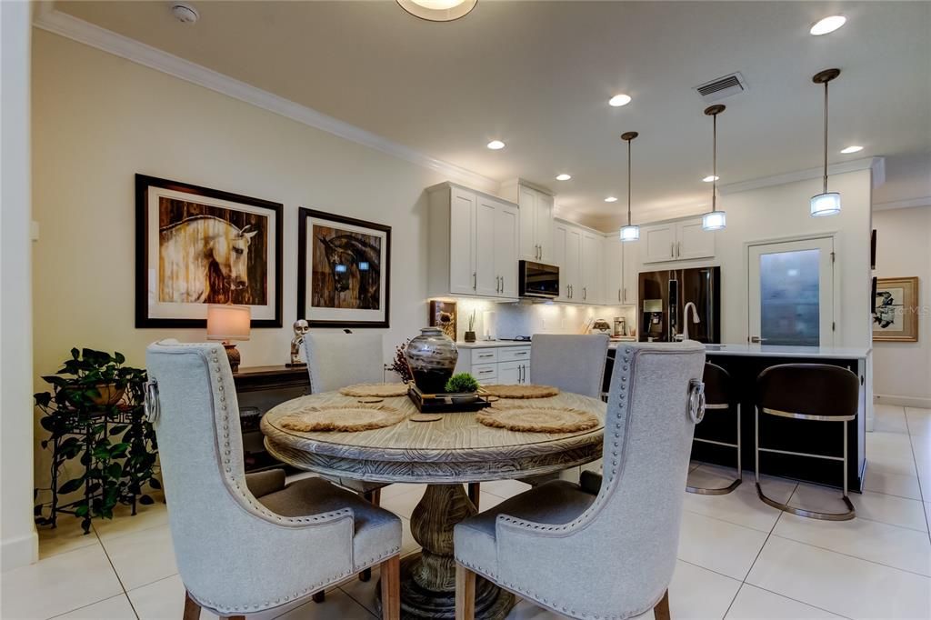 Dining room, Interior, Kitchen, Pendant Lights, Recessed Lighting