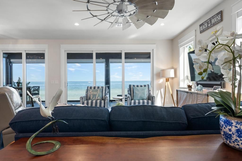 Interior, Living room, Recessed Lighting, Water, Wood Texture Flooring