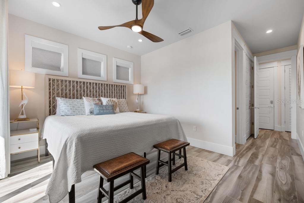 Bedroom, Interior, Recessed Lighting, Wood Texture Flooring