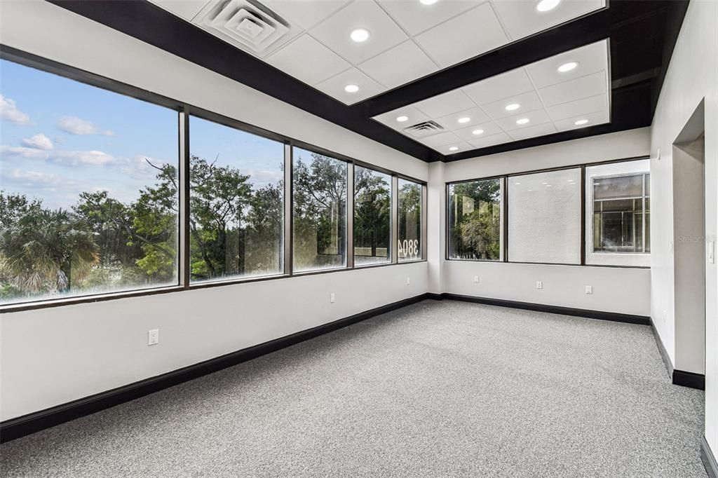 Empty room, Interior, Recessed Lighting, Sun Room