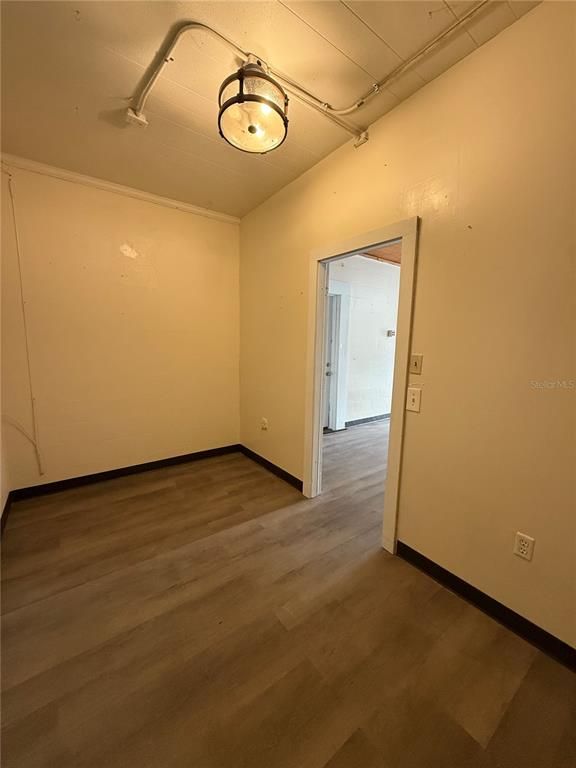 DE Listing image placeholder