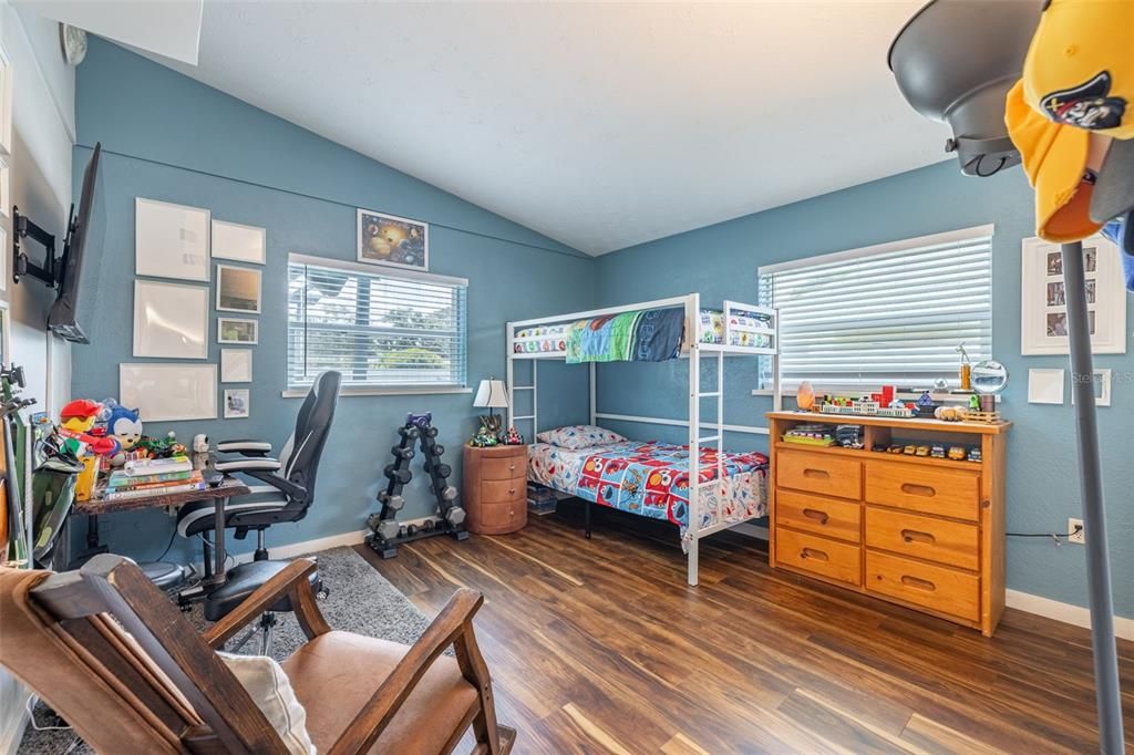 Bedroom, Home Office, Interior, Wood Texture Flooring