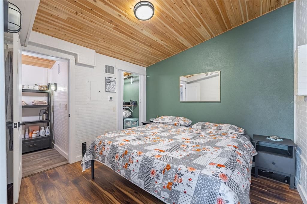 Bedroom, Interior, Wooden Ceilings, Wood Texture Flooring