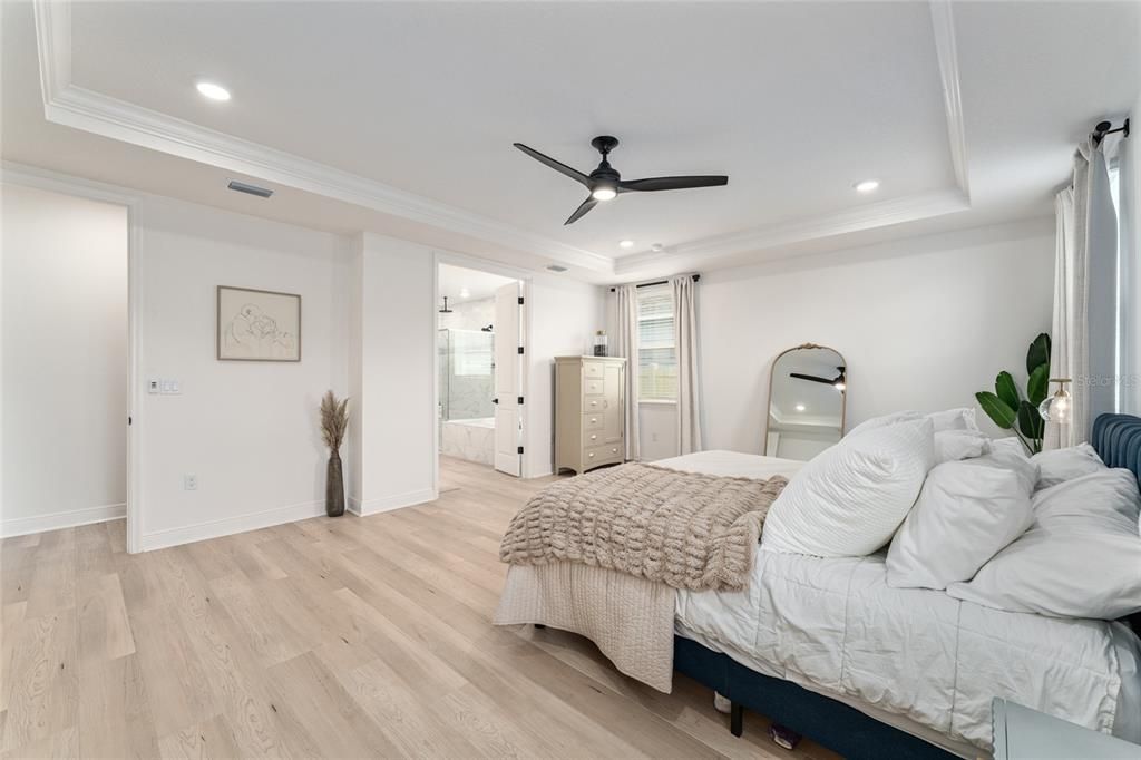 Bedroom, Interior, Recessed Lighting, Wood Texture Flooring