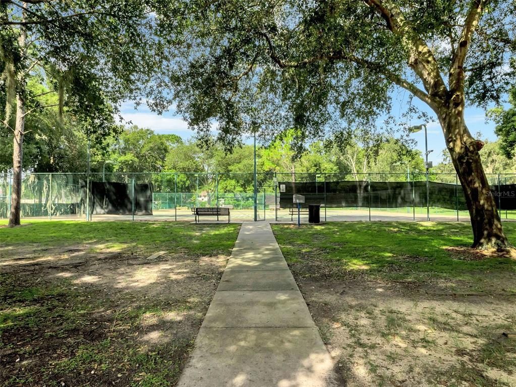 Exterior, Tennis Courts