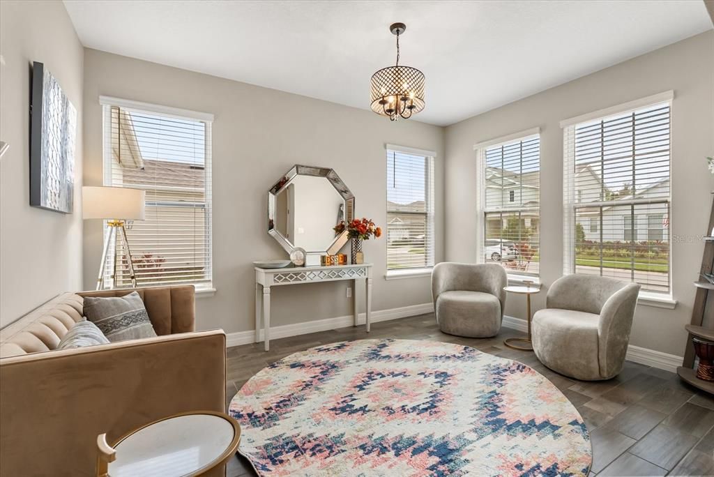 Interior, Pendant Lights, Wood Texture Flooring