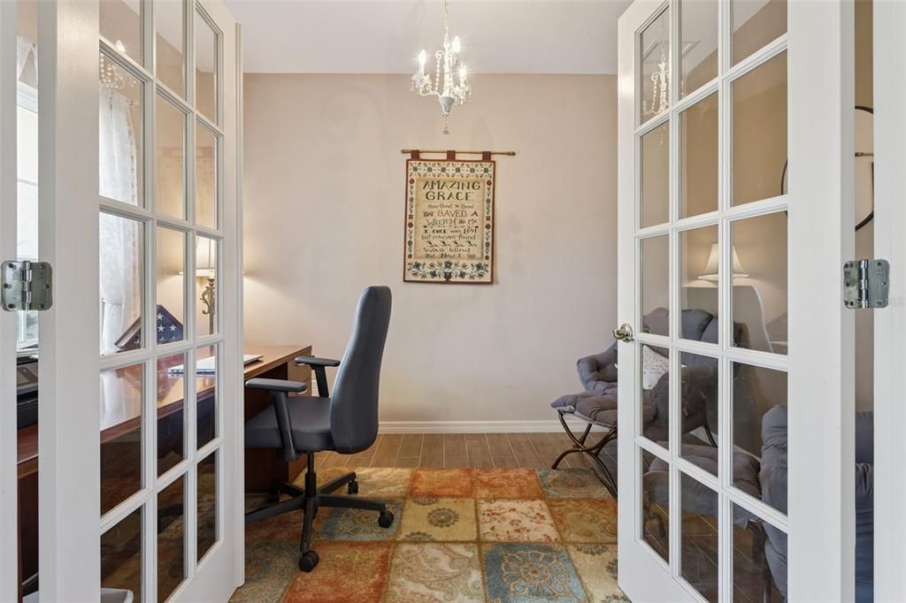 Chandelier, Home Office, Interior, Wood Texture Flooring